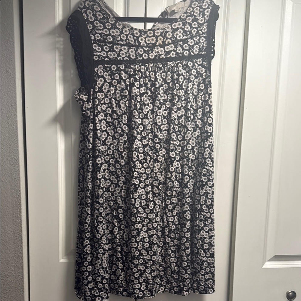 Elegant Black and White Women's Dress